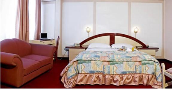 Americana Hotel コチャバンバ エクステリア 写真