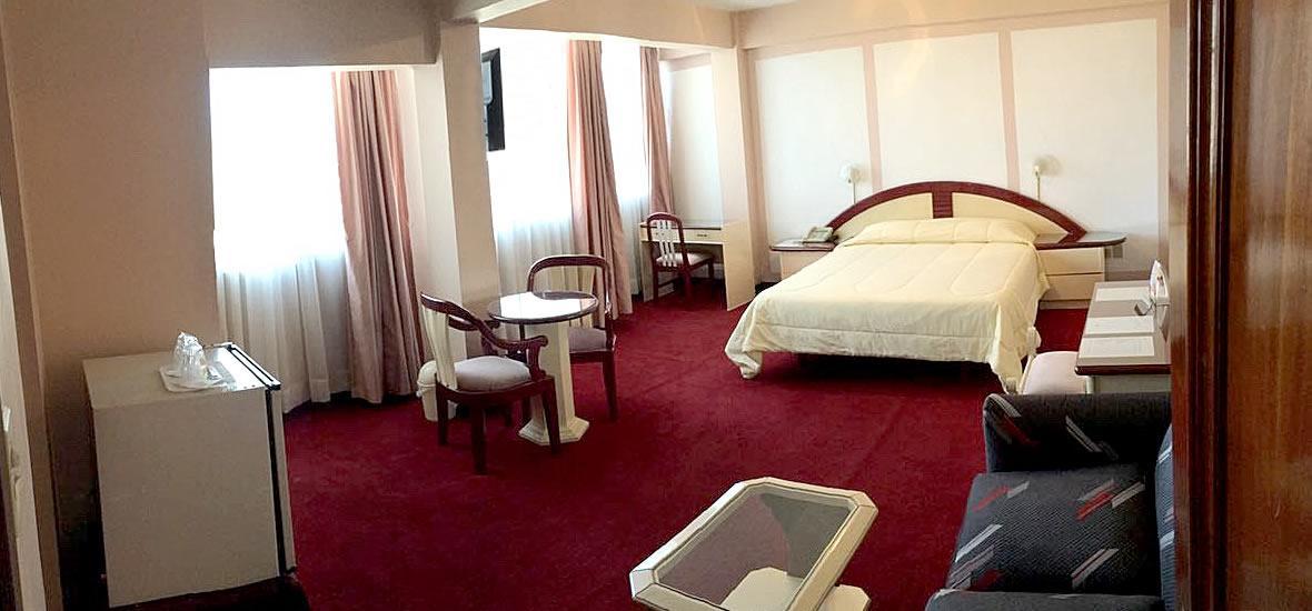 Americana Hotel コチャバンバ エクステリア 写真