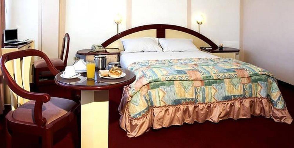 Americana Hotel コチャバンバ エクステリア 写真